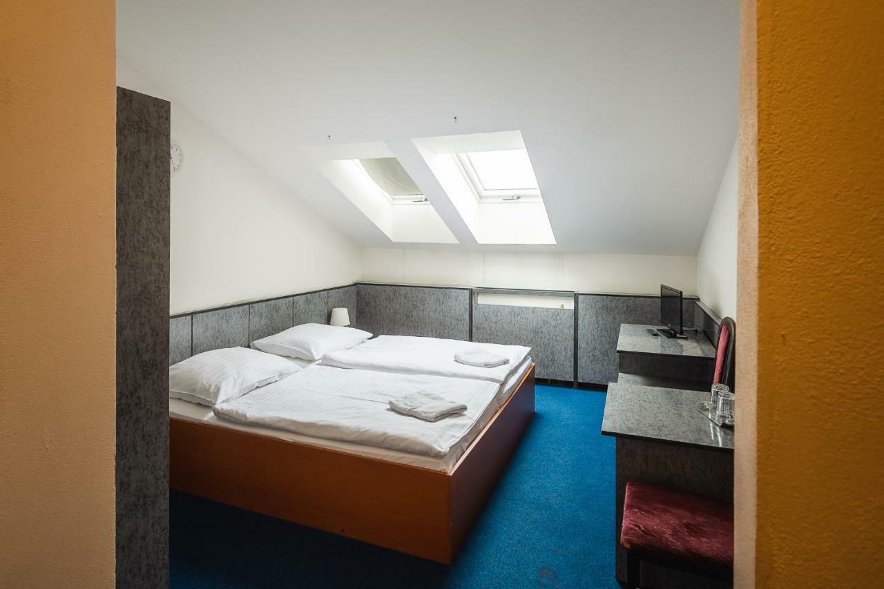 Hotel Alexander Praga Zewnętrze zdjęcie
