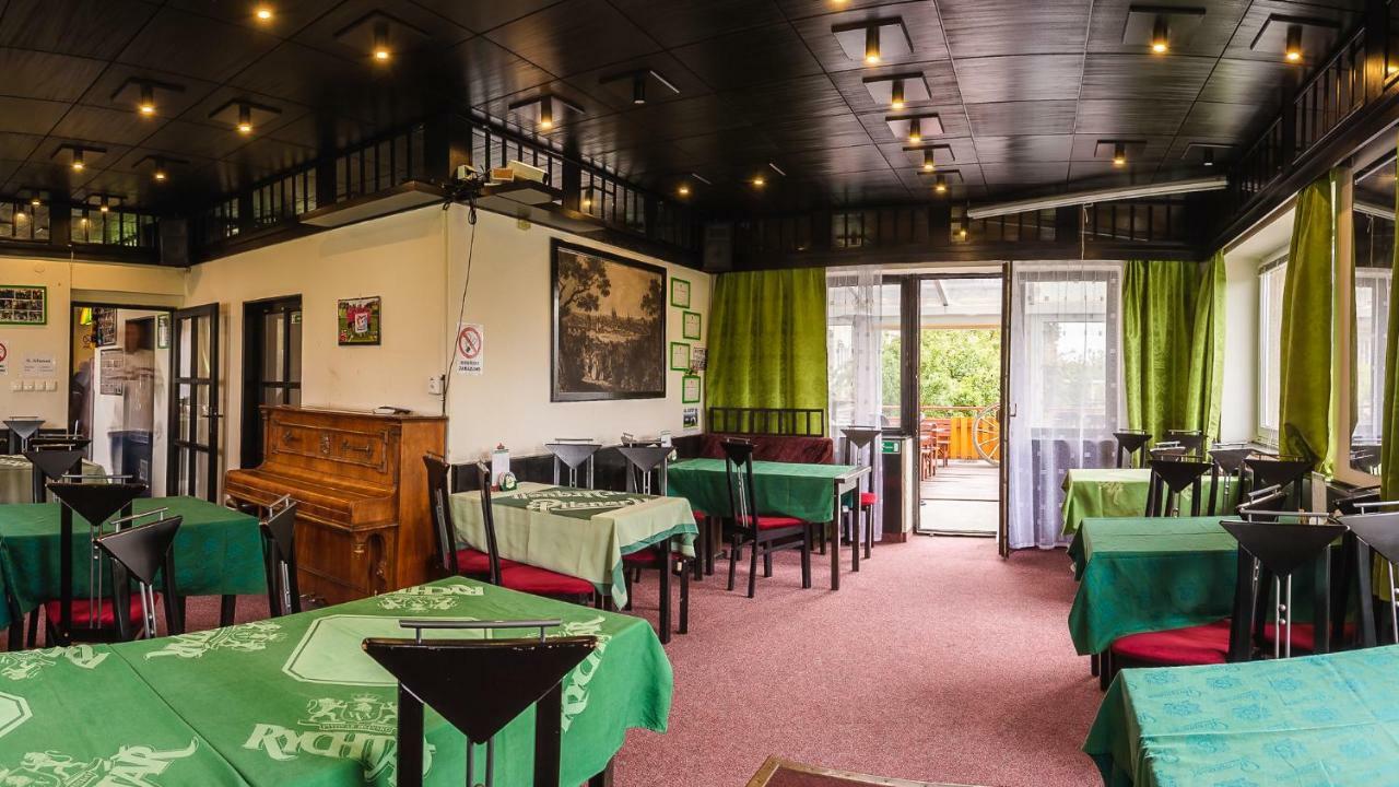 Hotel Alexander Praga Zewnętrze zdjęcie